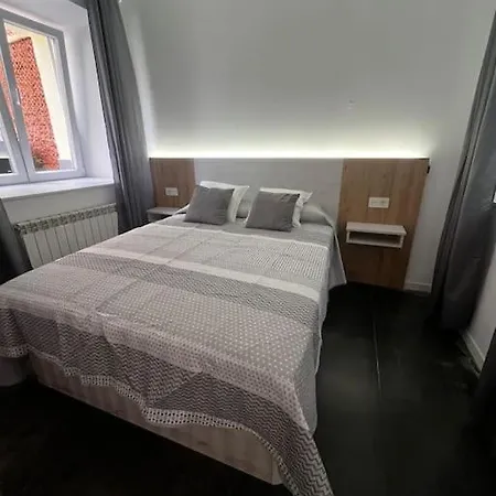 Apartment Jardin En El Centro Catedral Oviédo