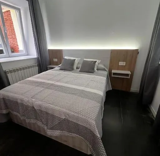 Apartment Jardin En El Centro Catedral Oviedo